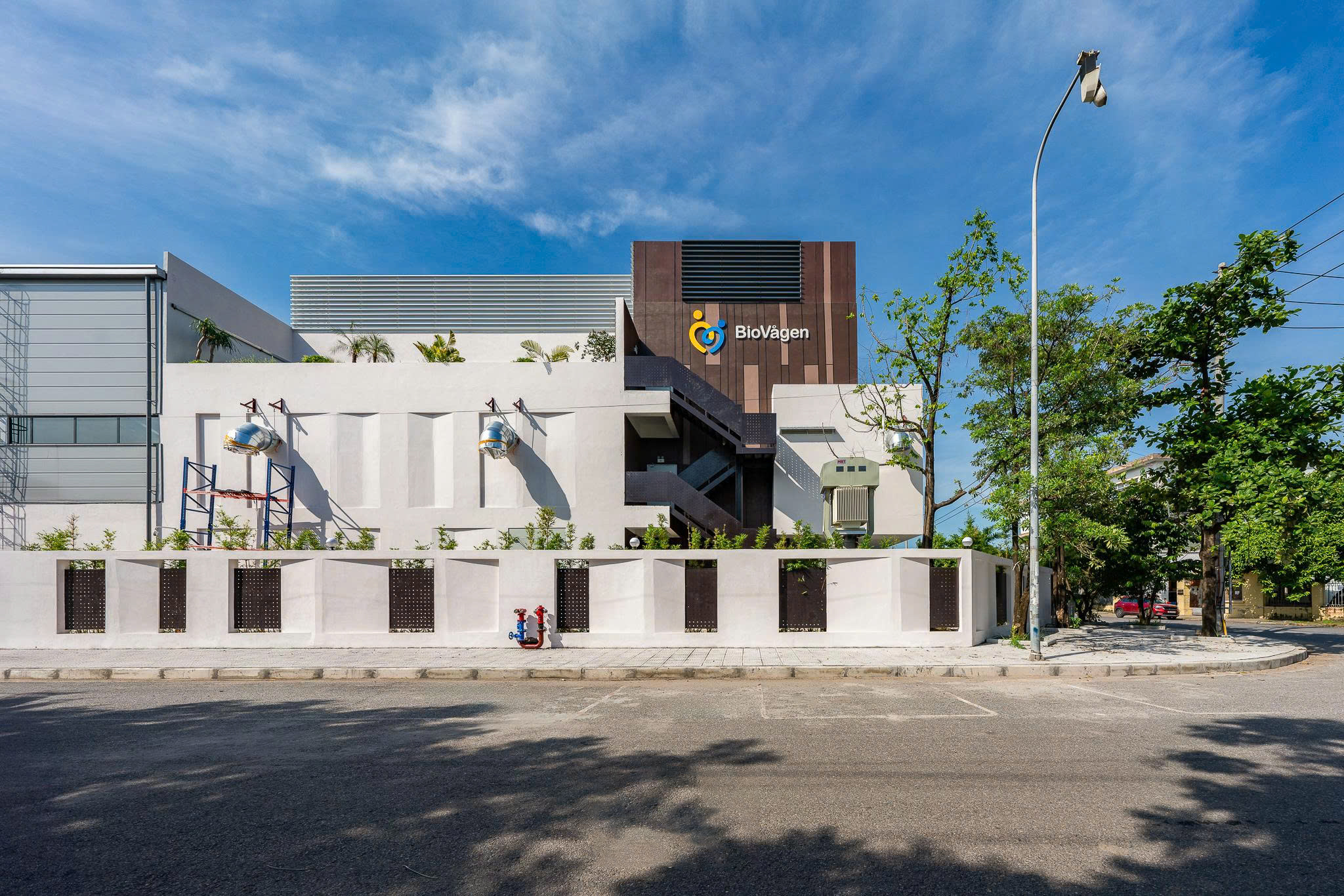 z7243717477898_28474d568e5253542a57360a301f13db