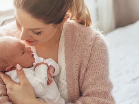 Men vi sinh cho trẻ sơ sinh có nên dùng duy trì không